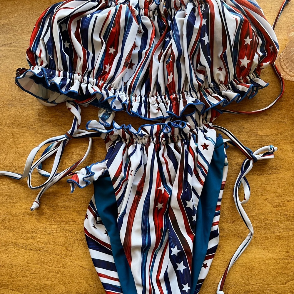 Zaful White and Blue Ruched Tie Front Bikini